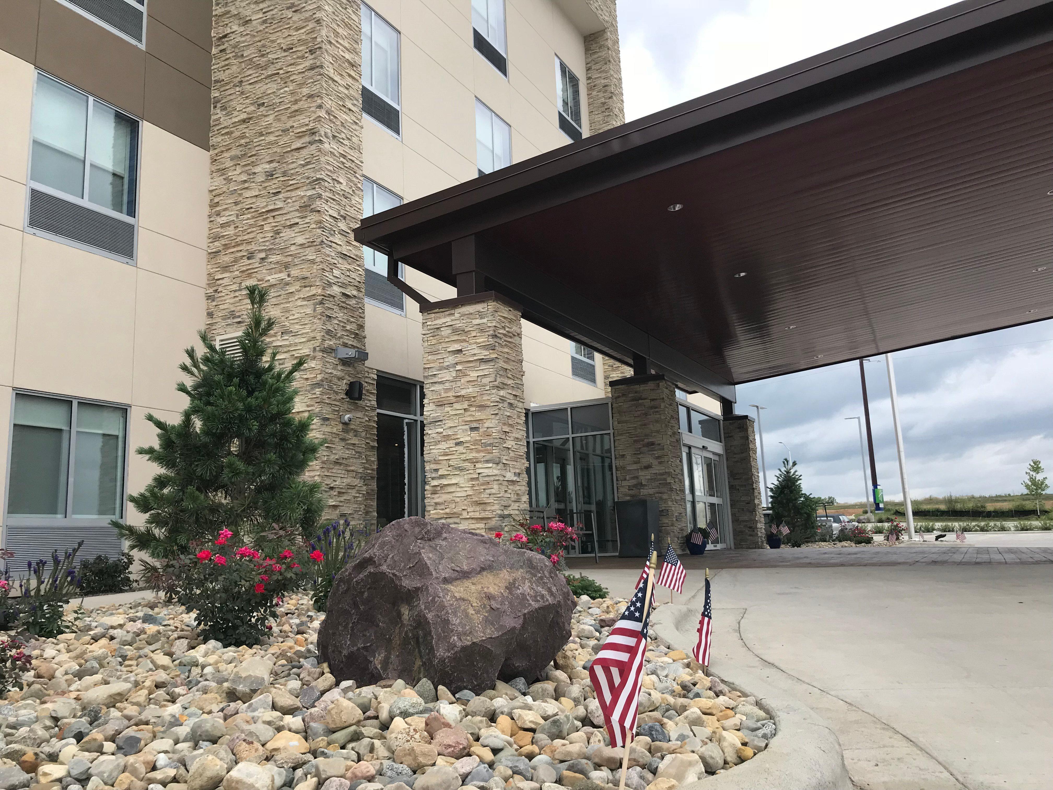 Holiday Inn Express & Suites - Hannibal - Medical Center Екстер'єр фото